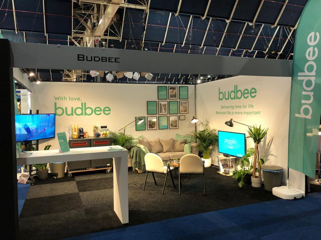 6de925ee-f7d6-45cb-97a2-09c52b1b3516